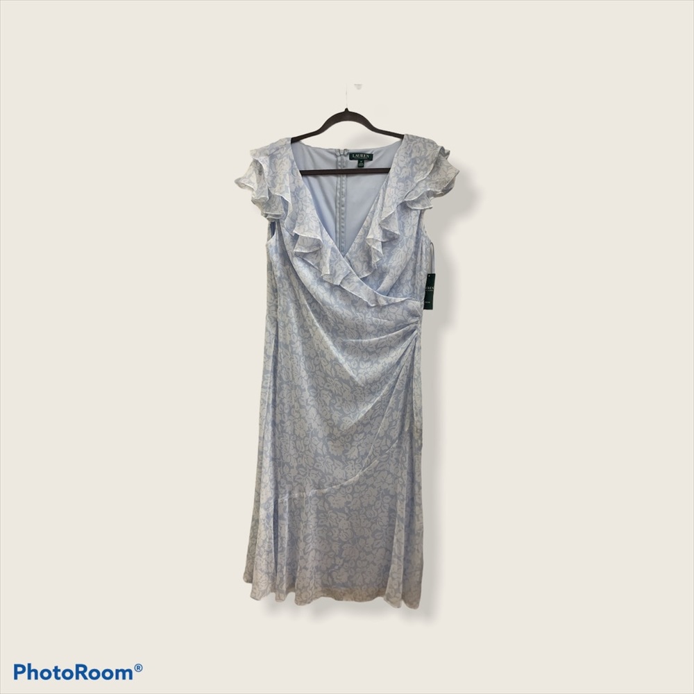 Clearance❗️ Ralph Lauren Midi Flower Blue and White Dress Size 12